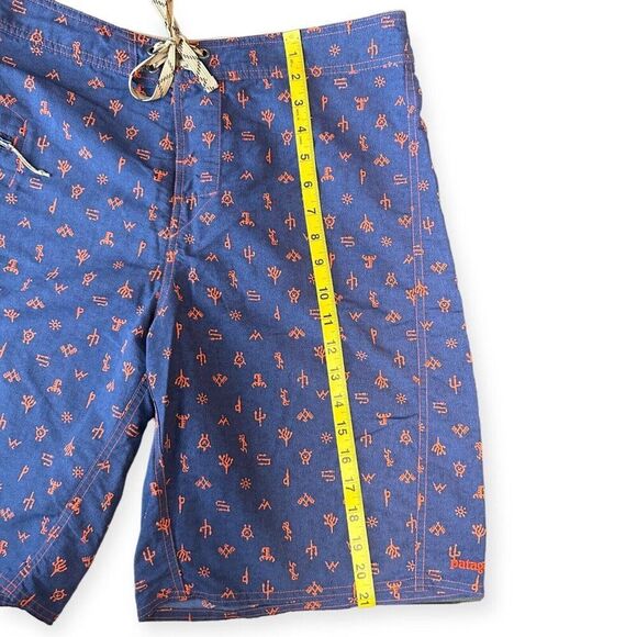 Patagonia Men's Shorts Wavefarer Printed Swim Trunks Size 34 Blue Orange - Picture 9 of 9